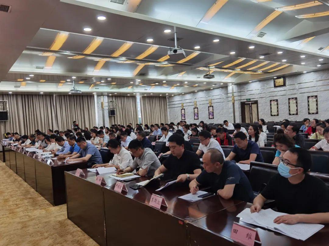 巴中公招教师最新消息,巴中市公招教师最新消息全面解析
